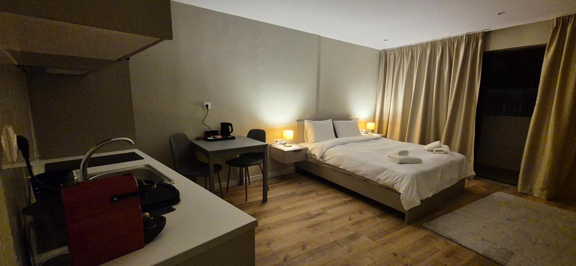 Figleaf Kypseli Hotel Athens Room photo