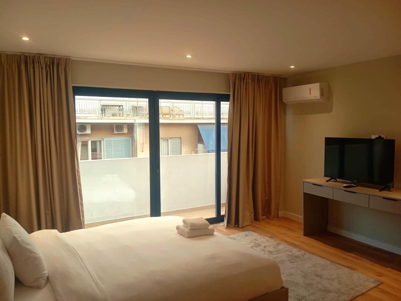 Figleaf Kypseli Hotel Athens Exterior photo